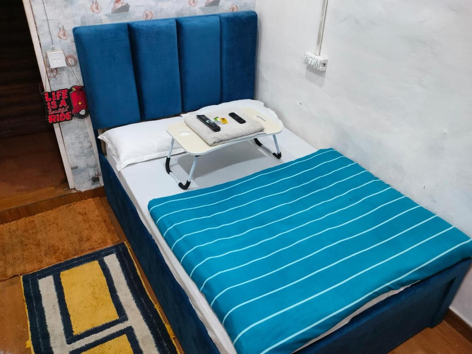 Kishan Home Stay Матхура Екстер'єр фото