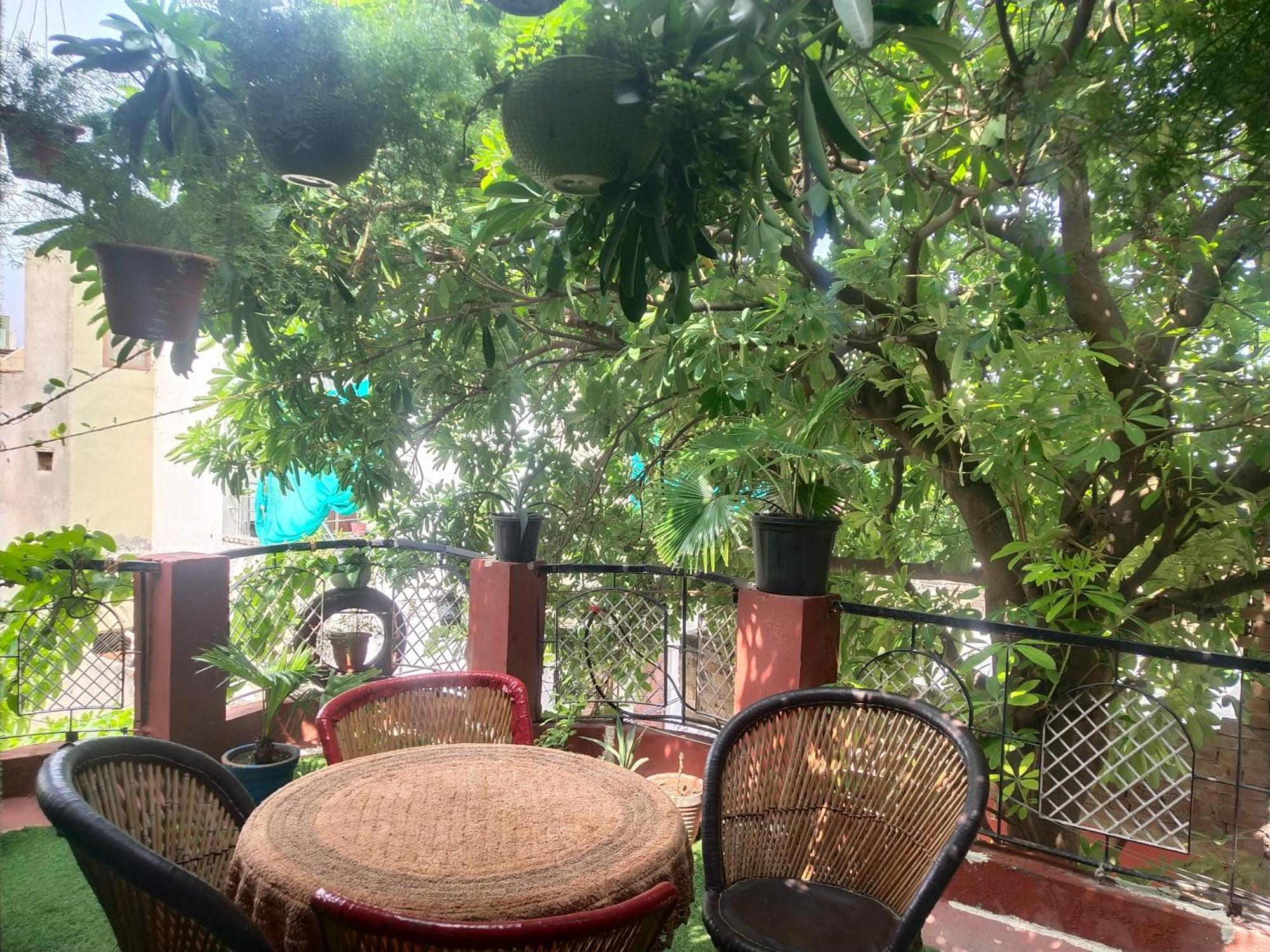 Kishan Home Stay Матхура Екстер'єр фото